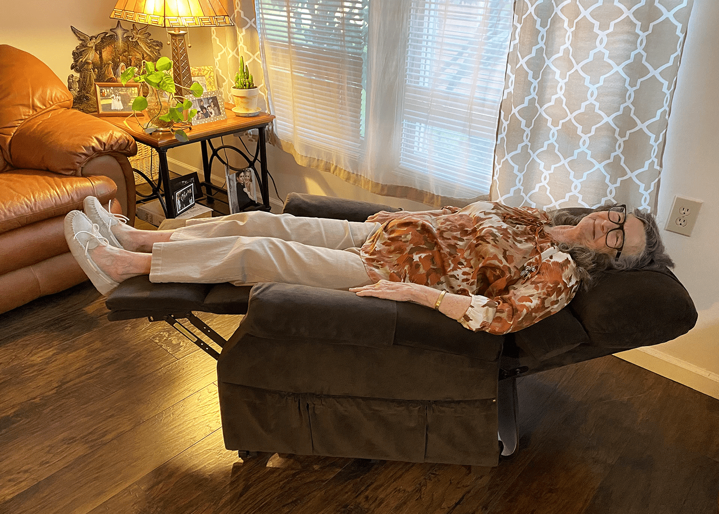 Joan Garrison in a Golden Technologies Power Lift Chair Recliner in Trendelenburg Position To Elevate Feet Above Heart